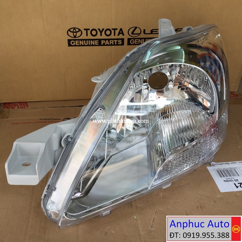 den-pha-Toyota-Vios-2011-chinh-hang.jpg