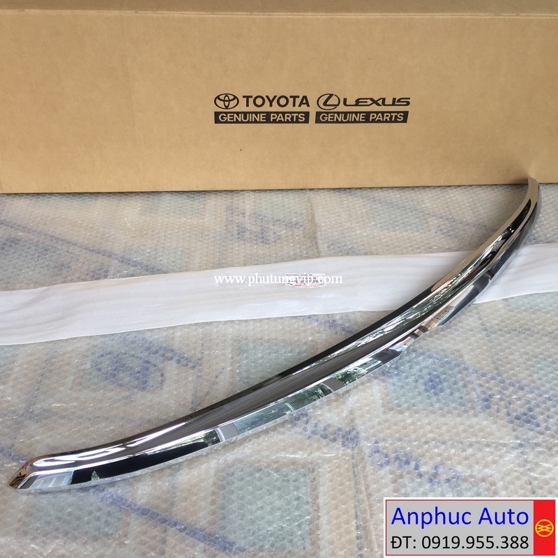 nep-xi-capo-Camry-2015-OEM-75771-06080.jpg