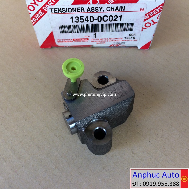 tang-cam-Toyota-Innova-13540-0C021.jpg