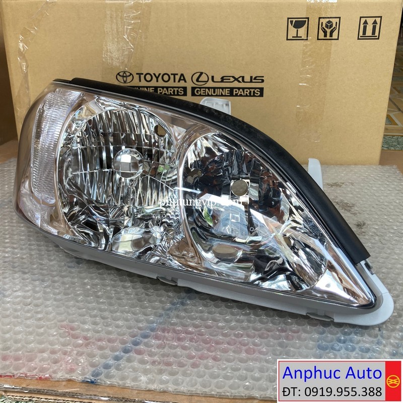 den-pha-phai-camry-2014-81130-8C007.jpg