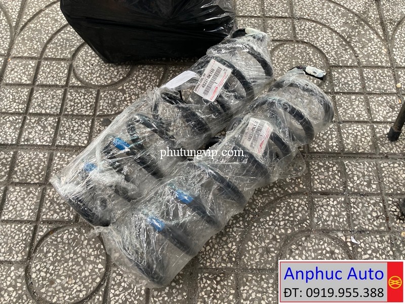 lo-xo-phuoc-sau-fortuner-2010-48231-0K150.jpg