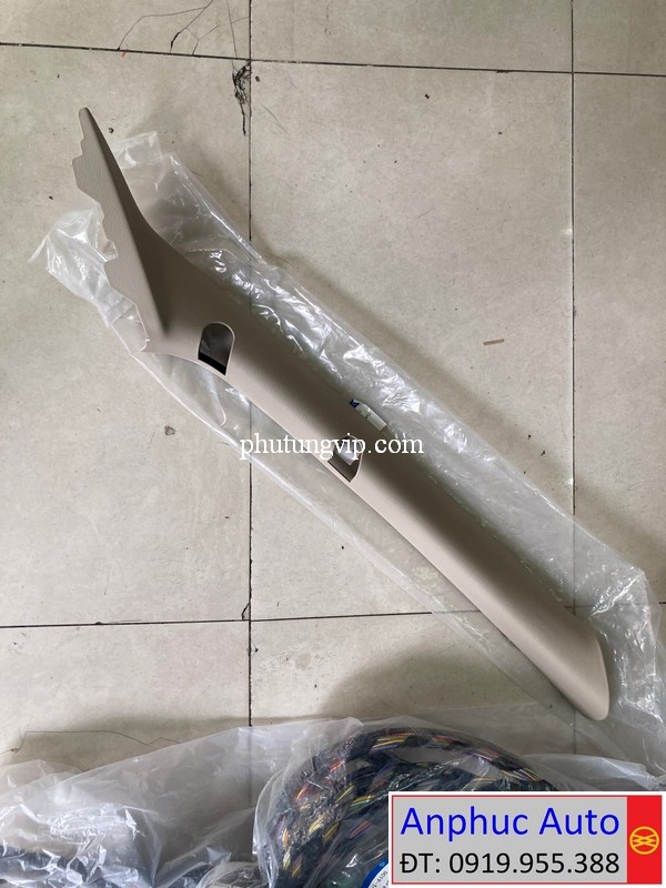 nep-chan-kinh-chan-gio-trong-phai-transit-2019-7C19-V03510-ACT9AH.jpg