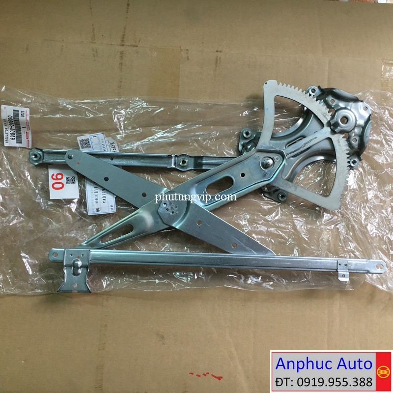 compa-nang-ha-kinh-truoc-trai-hiace-2014-69802-26050.jpg
