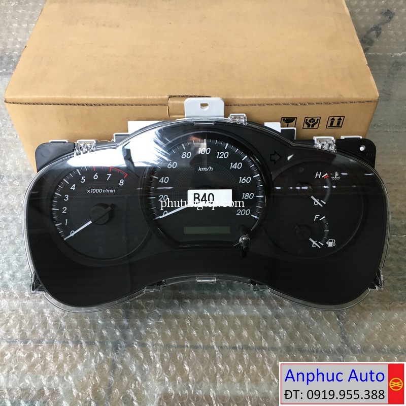 dong-ho-taplo-innova-2018-83800-F0B40.jpg