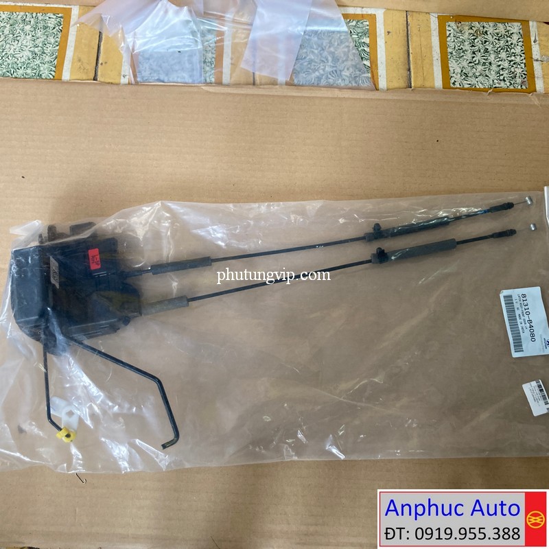 o-khoa-ngamc-ua-truoc-trai-i10-2014-81310-B4080.jpg
