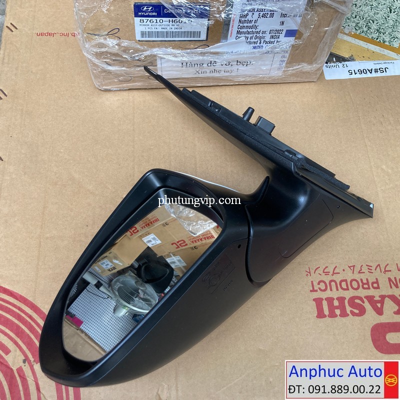 guong-chieu-hau-trai-accent-2019-87610-H6010.jpg