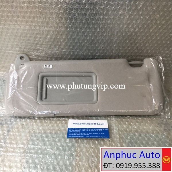che-nang-ben-trai-Toyota-Innova-74320-0KB90-B0.JPG