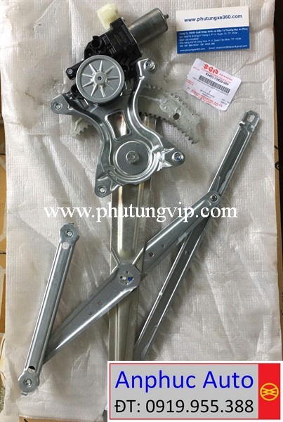compa-len-kinh-truoc-phai-XL7-83401-73R20-000.JPG