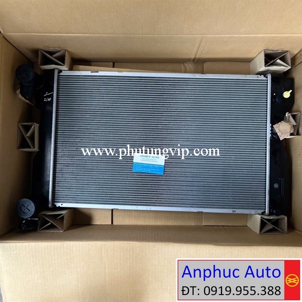 ket-nuoc-Toyota-Altis-2019-16410-0D390.JPG