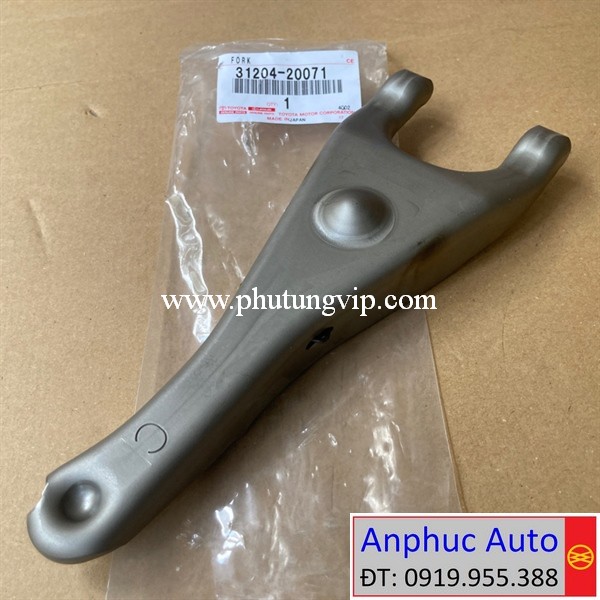 cang-lua-bite-Toyota-Innova-2013-31204-20071.JPG