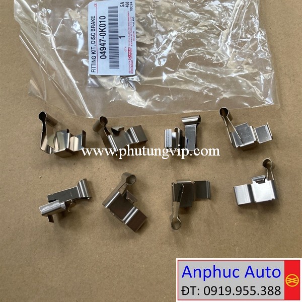 phe-cai-bo-thang-truoc-Toyota-innova-04947-0K010.JPG