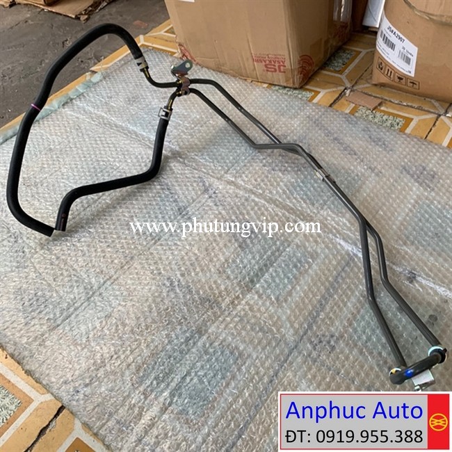ong-dau-bom-tro-luc-Toyota-Fortuner-44406-0K140.jpg