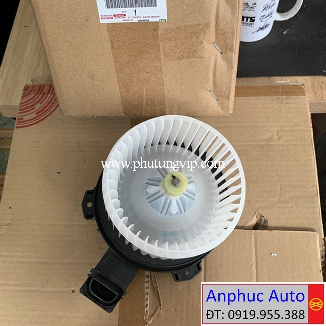 mo-to-quat-dan-lanh-truoc-Toyota-Raize-88550-BZ160.jpg