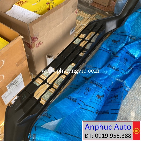 luoi-can-truoc-Yaris-Cross-2023-52129-BZ230.jpg
