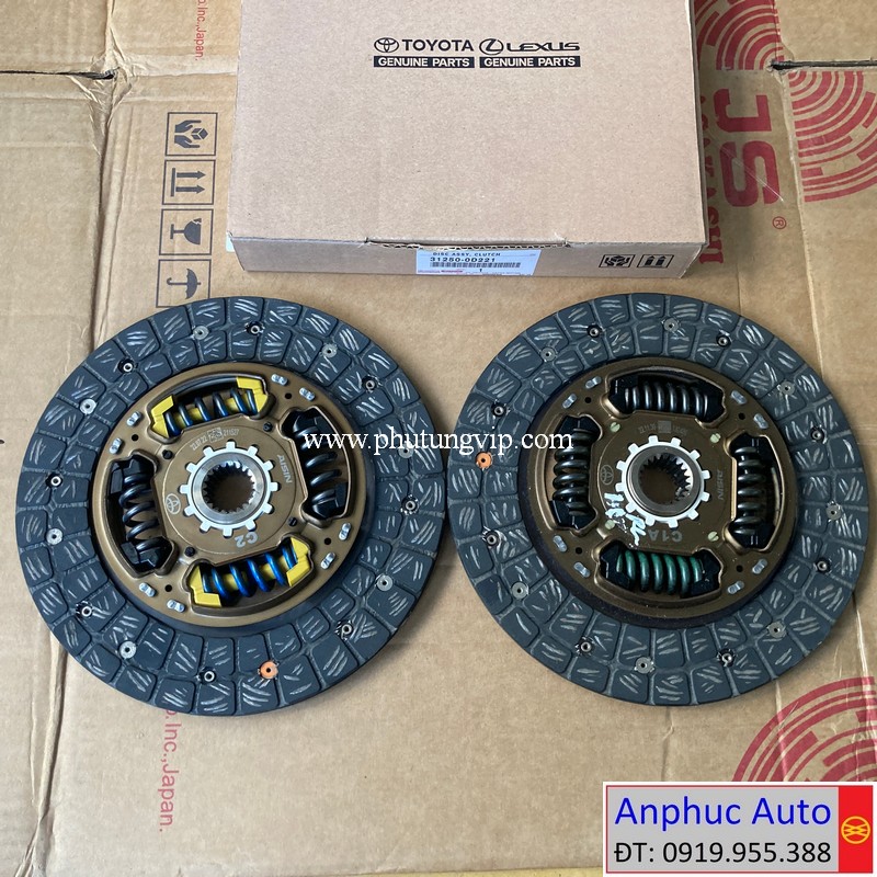 la-con-Toyota-Vios-Yaris-Altis-31250-0D221.JPG