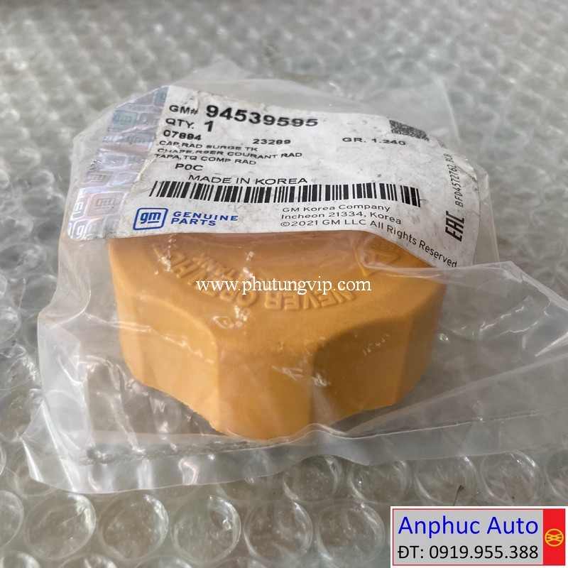 nap-binh-nuoc-phu-Chevrolet-Captiva-nubirra-94539595.JPG