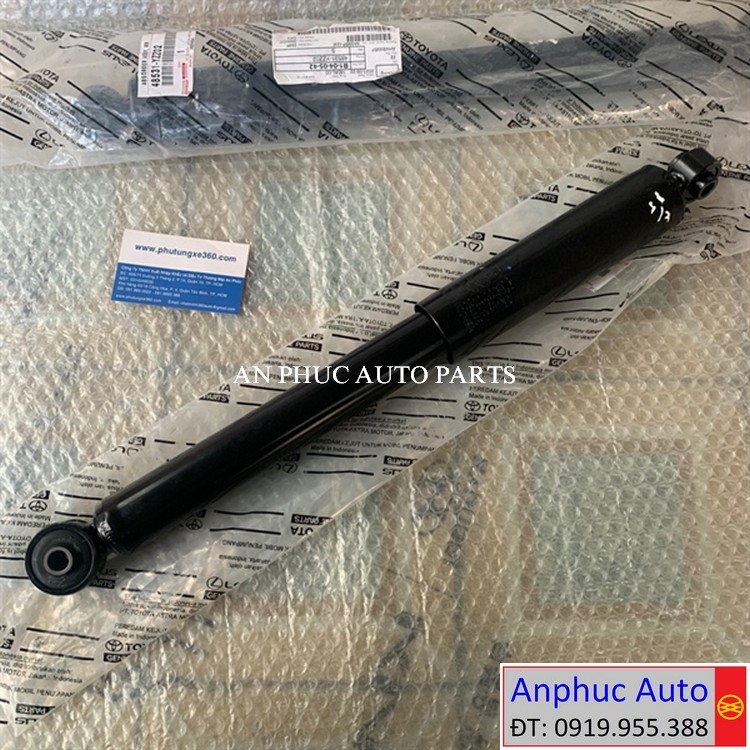 phuoc-nhun-sau-Toyota-Avanza-48531-YZZ02.jpg