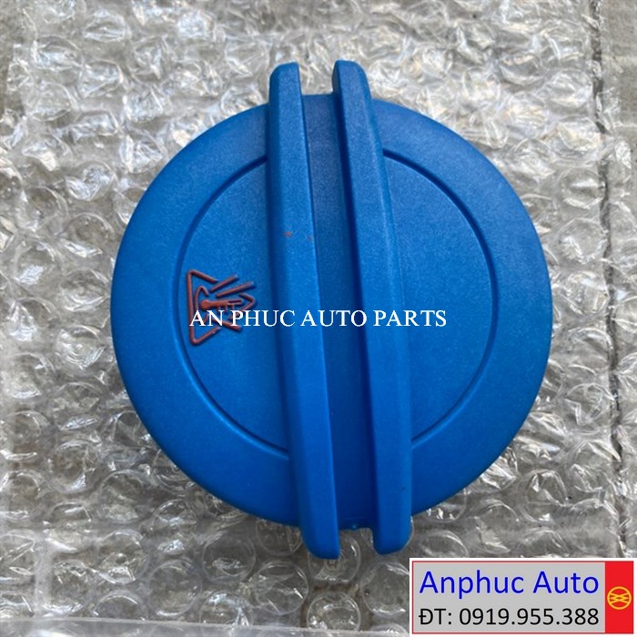 nap-binh-nuoc-phu-AUDI-A3-3B0121321.jpg